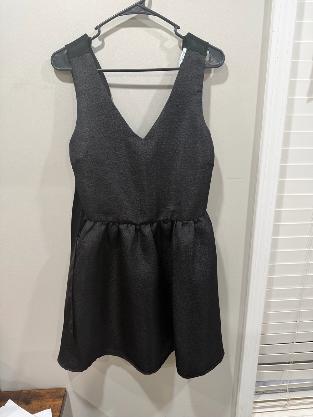Girls' Classic Black V-Neck Party Dress